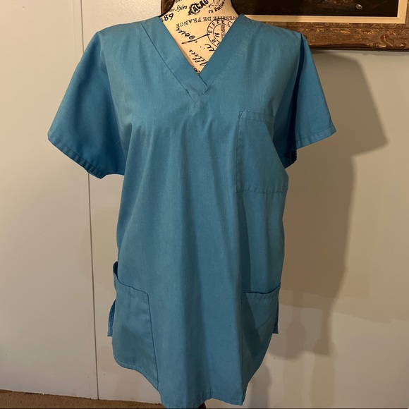 Bundle of 3 Loved Purple, Blue, and, White Scrubs - Picture 6 of 7